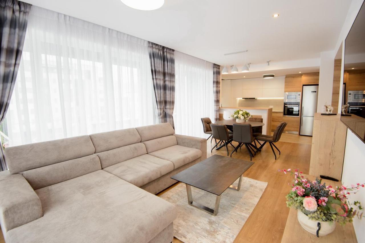 Penthouse Eliza - Coressi Brassó Kültér fotó